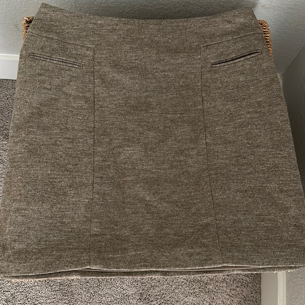 100% Wool Ann Taylor skirt
